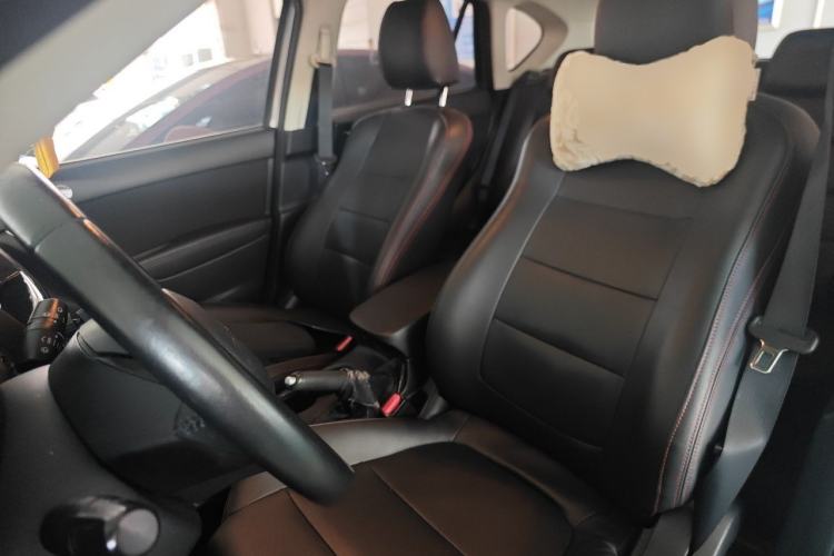 Used Mazda CX-5 2014 2.0L Automatic Two-Wheel Drive Urban Version Left Front Seat