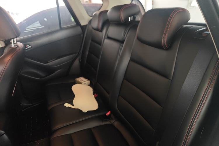 Used Mazda CX-5 2014 2.0L Automatic Two-Wheel Drive Urban Version Left Rear Seat
