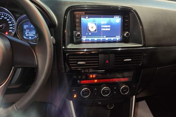 Used Mazda CX-5 2014 2.0L Automatic Two-Wheel Drive Urban Version Audio And AC Panel
