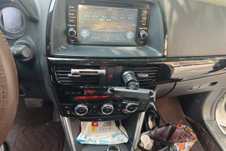 Used Mazda CX-5 2014 2.0L Automatic Two-Wheel Drive Urban Version Audio And AC Panel
