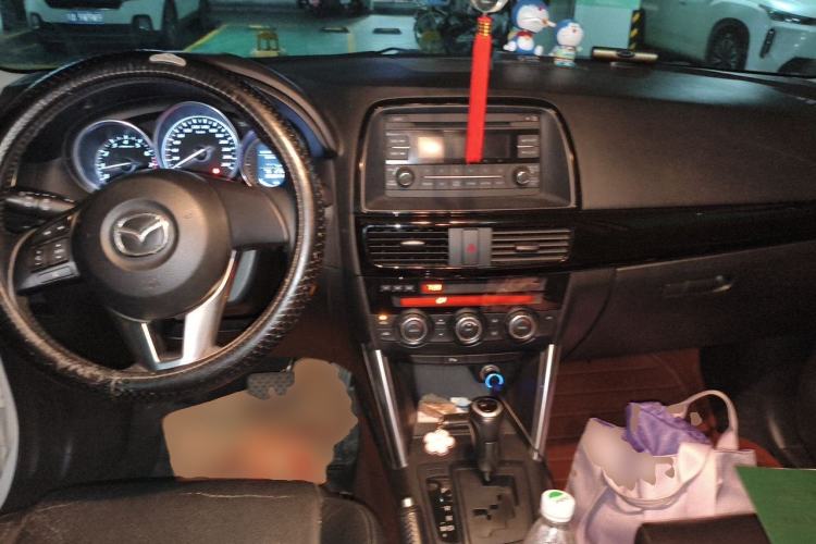 Used Mazda CX-5 2014 2.0L Automatic Two-Wheel Drive Urban Version Center Console