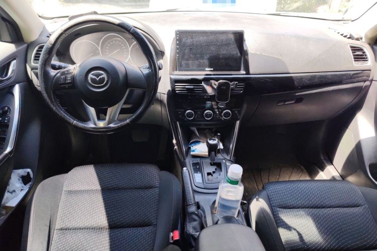 Used Mazda CX-5 2014 2.0L Automatic Two-Wheel Drive Urban Version Center Console