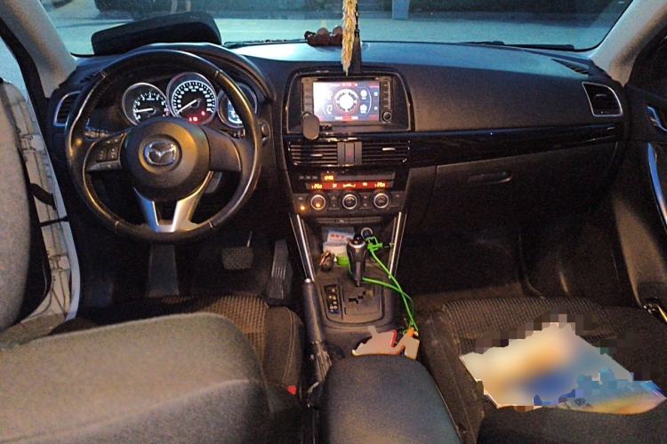 Used Mazda CX-5 2014 2.0L Automatic Two-Wheel Drive Urban Version Center Console