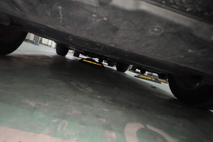 Used Mazda CX-5 2014 2.0L Automatic Two-Wheel Drive Urban Version Chassis Front