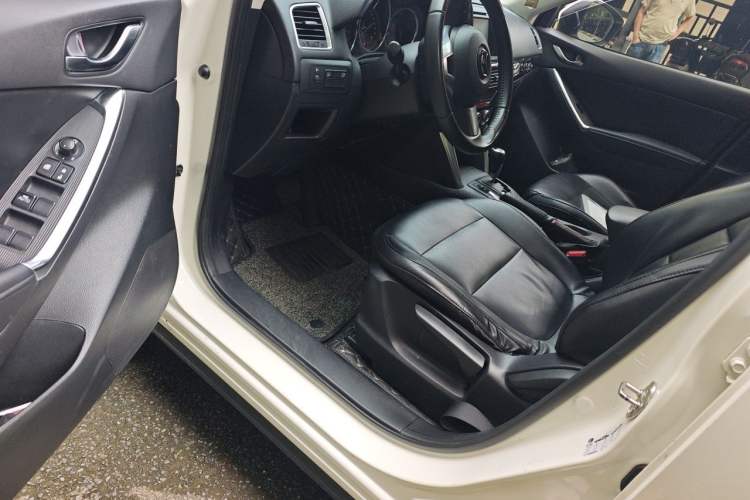 Used Mazda CX-5 2014 2.0L Automatic Two-Wheel Drive Urban Version Driver Seat
