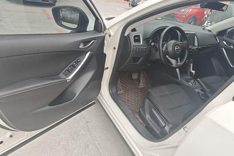 Used Mazda CX-5 2014 2.0L Automatic Two-Wheel Drive Urban Version Driver Seat