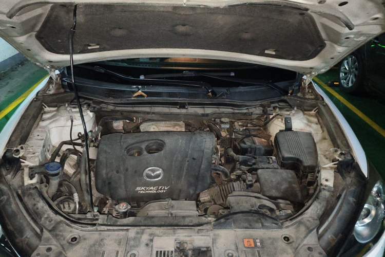 Used Mazda CX-5 2014 2.0L Automatic Two-Wheel Drive Urban Version Engine Bay