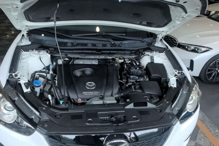 Used Mazda CX-5 2014 2.0L Automatic Two-Wheel Drive Urban Version Engine Bay