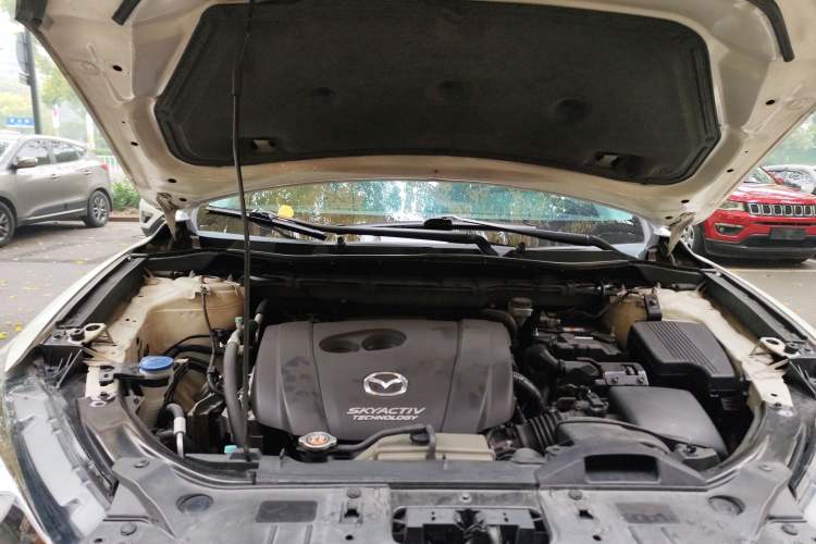 Used Mazda CX-5 2014 2.0L Automatic Two-Wheel Drive Urban Version Engine Bay