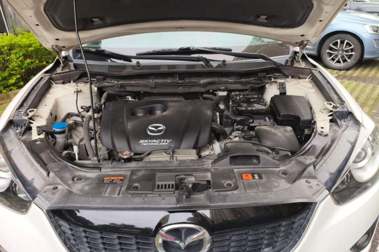 Used Mazda CX-5 2014 2.0L Automatic Two-Wheel Drive Urban Version Engine Bay