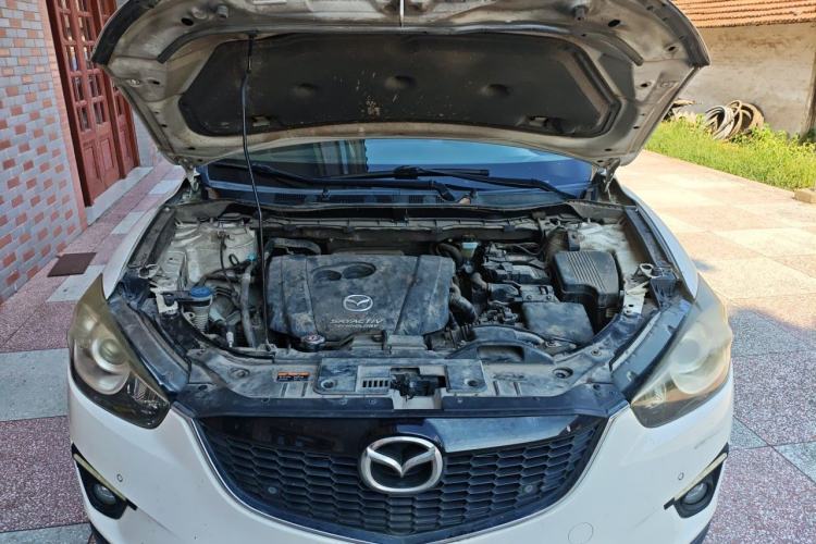 Used Mazda CX-5 2014 2.0L Automatic Two-Wheel Drive Urban Version Engine Bay