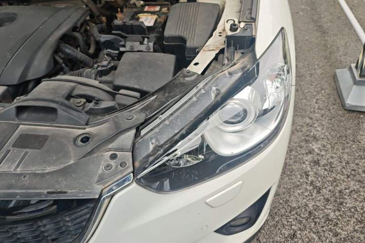 Used Mazda CX-5 2014 2.0L Automatic Two-Wheel Drive Urban Version Engine Bay Left
