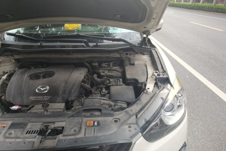 Used Mazda CX-5 2014 2.0L Automatic Two-Wheel Drive Urban Version Engine Bay Left