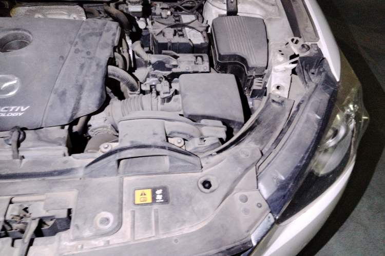 Used Mazda CX-5 2014 2.0L Automatic Two-Wheel Drive Urban Version Engine Bay Left