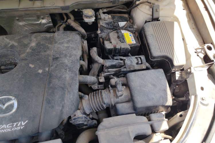 Used Mazda CX-5 2014 2.0L Automatic Two-Wheel Drive Urban Version Engine Bay Left