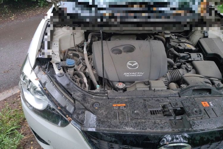 Used Mazda CX-5 2014 2.0L Automatic Two-Wheel Drive Urban Version Engine Bay Right