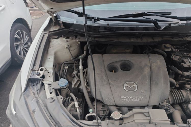 Used Mazda CX-5 2014 2.0L Automatic Two-Wheel Drive Urban Version Engine Bay Right