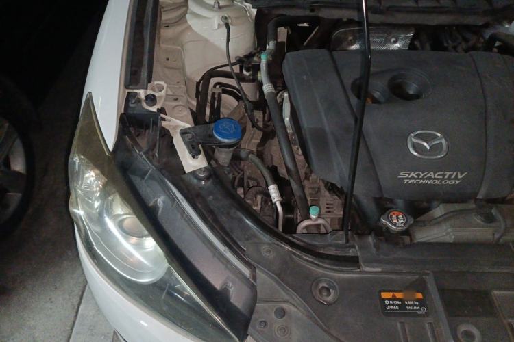 Used Mazda CX-5 2014 2.0L Automatic Two-Wheel Drive Urban Version Engine Bay Right