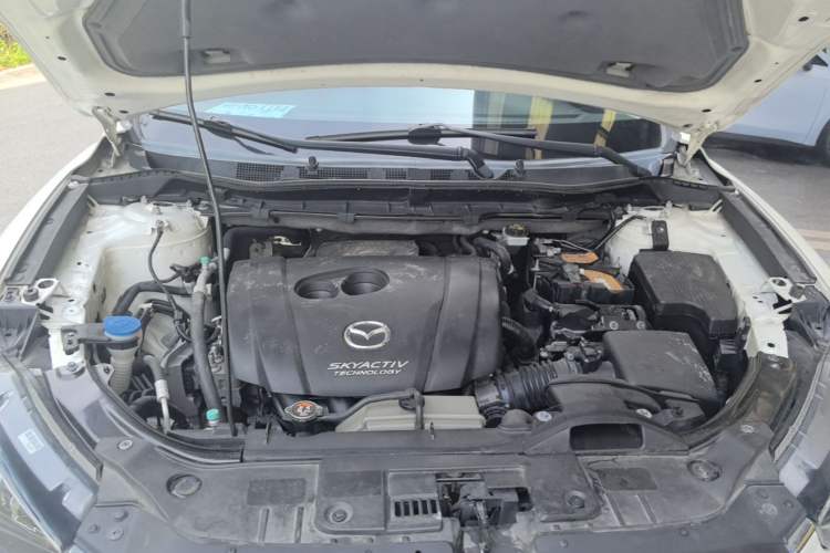 Used Mazda CX-5 2014 2.0L Automatic Two-Wheel Drive Urban Version Engine Bay