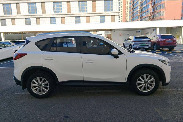 Used Mazda CX-5 2014 2.0L Automatic Two-Wheel Drive Urban Version Exterior 2