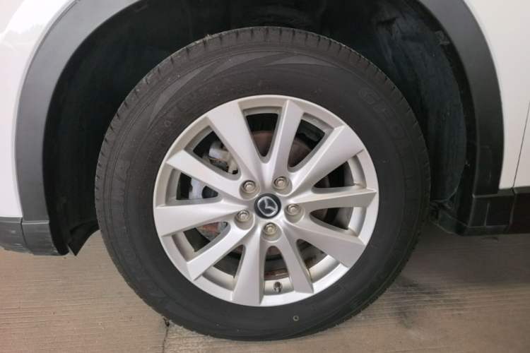 Used Mazda CX-5 2014 2.0L Automatic Two-Wheel Drive Urban Version Exterior 4