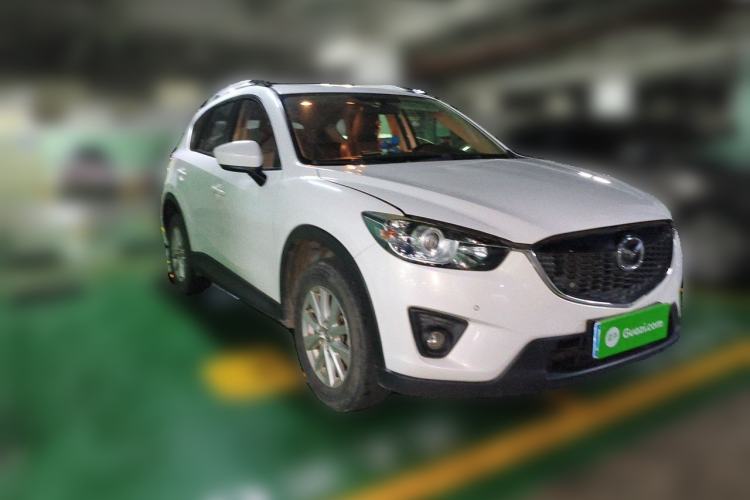 Used Mazda CX-5 2014 2.0L Automatic Two-Wheel Drive Urban Version Front Right 45 Deg