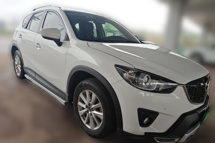 Used Mazda CX-5 2014 2.0L Automatic Two-Wheel Drive Urban Version Front Right 45 Deg
