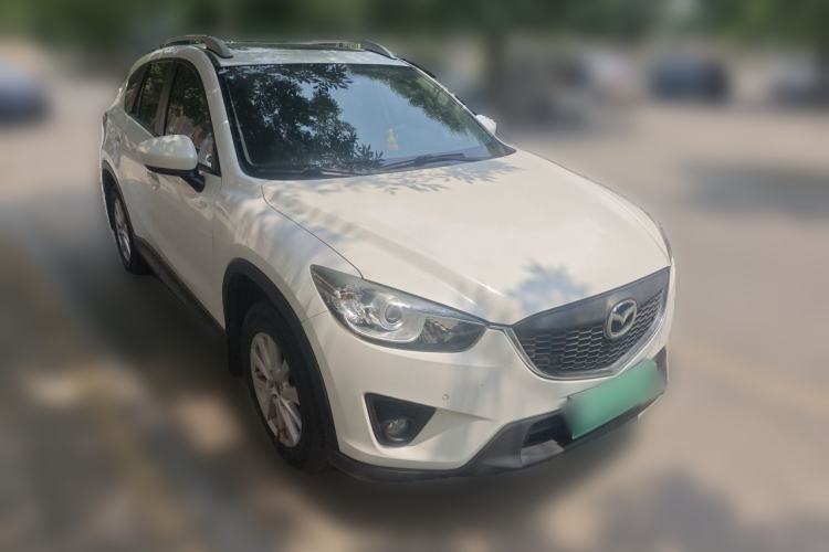 Used Mazda CX-5 2014 2.0L Automatic Two-Wheel Drive Urban Version Front Right 45 Deg