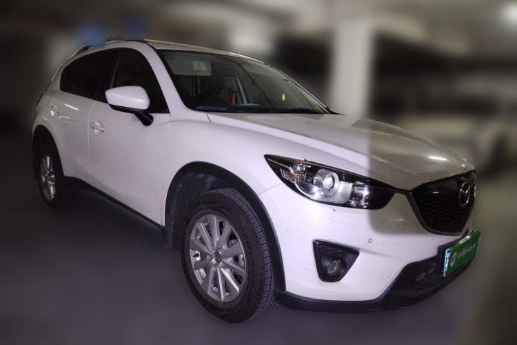 Used Mazda CX-5 2014 2.0L Automatic Two-Wheel Drive Urban Version Front Right 45 Deg