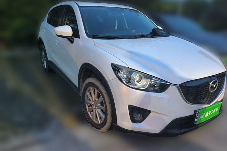 Used Mazda CX-5 2014 2.0L Automatic Two-Wheel Drive Urban Version Front Right 45 Deg