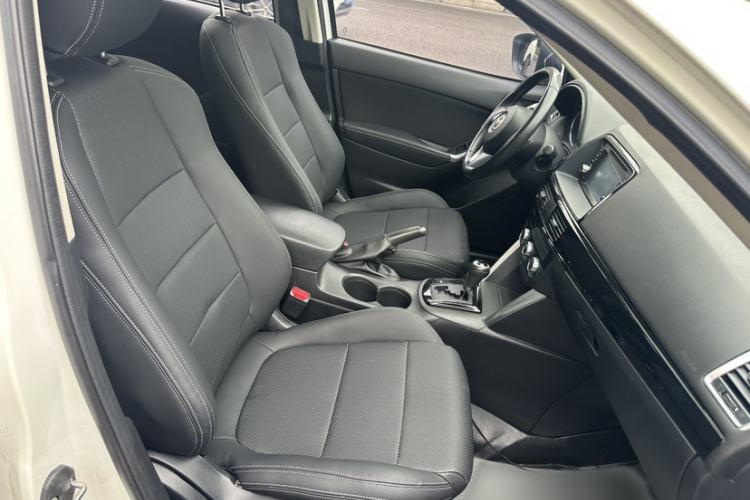 Used Mazda CX-5 2014 2.0L Automatic Two-Wheel Drive Urban Version Interior 2
