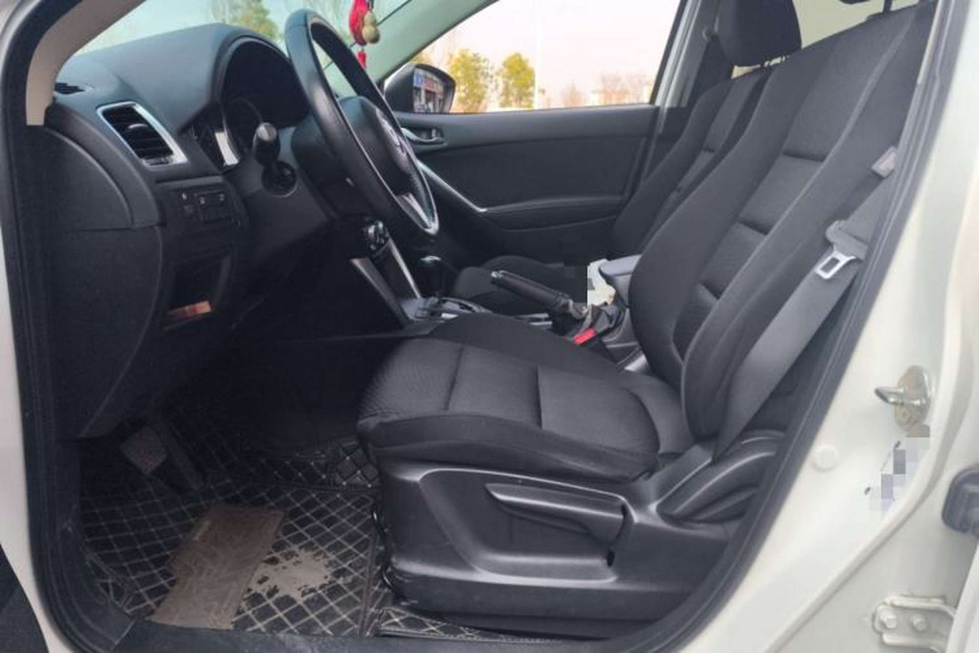 Used Mazda CX-5 2014 2.0L Automatic Two-Wheel Drive Urban Version Left Front Seat