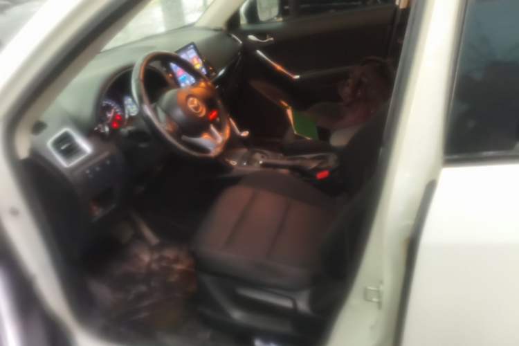 Used Mazda CX-5 2014 2.0L Automatic Two-Wheel Drive Urban Version Left Front Seat