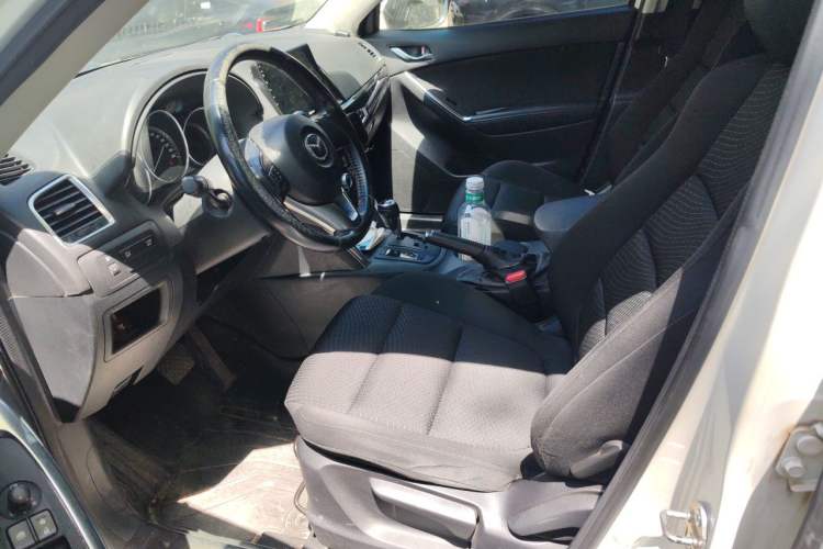 Used Mazda CX-5 2014 2.0L Automatic Two-Wheel Drive Urban Version Left Front Seat