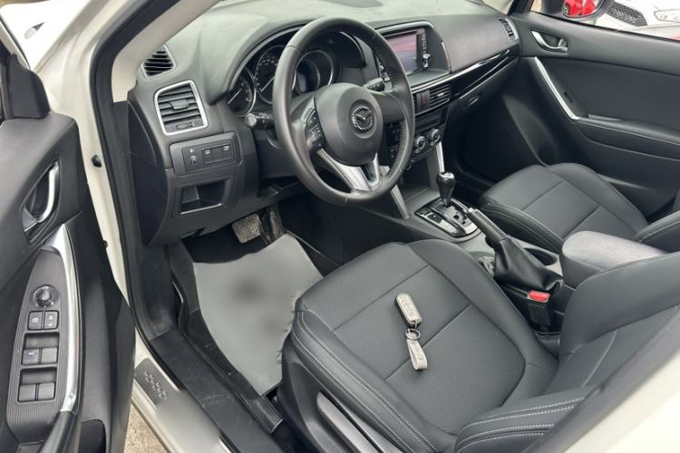 Used Mazda CX-5 2014 2.0L Automatic Two-Wheel Drive Urban Version Left Front Seat