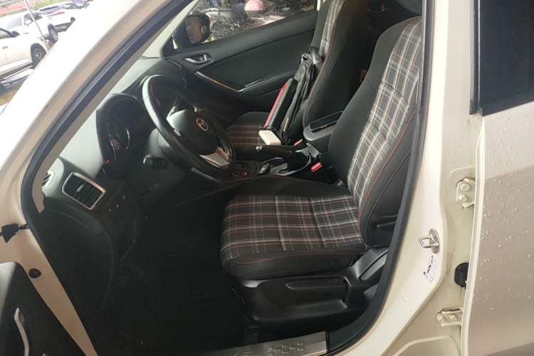 Used Mazda CX-5 2014 2.0L Automatic Two-Wheel Drive Urban Version Left Front Seat