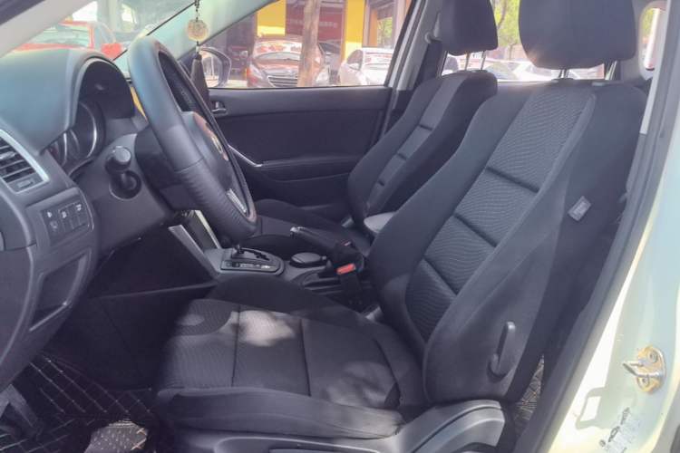 Used Mazda CX-5 2014 2.0L Automatic Two-Wheel Drive Urban Version Left Front Seat