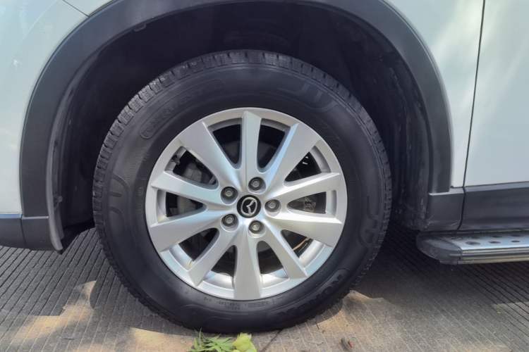 Used Mazda CX-5 2014 2.0L Automatic Two-Wheel Drive Urban Version Left Front Wheel Hub
