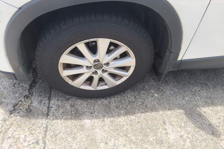 Used Mazda CX-5 2014 2.0L Automatic Two-Wheel Drive Urban Version Left Front Wheel Hub