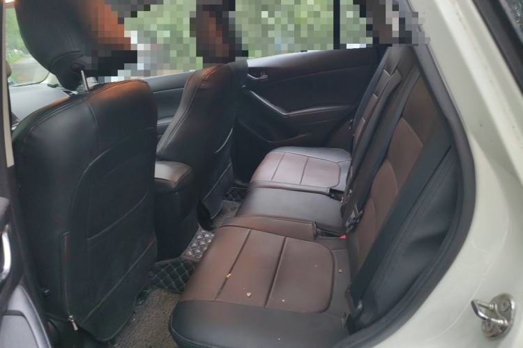 Used Mazda CX-5 2014 2.0L Automatic Two-Wheel Drive Urban Version Left Rear Seat