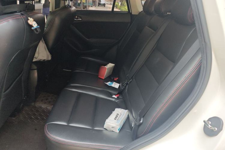 Used Mazda CX-5 2014 2.0L Automatic Two-Wheel Drive Urban Version Left Rear Seat