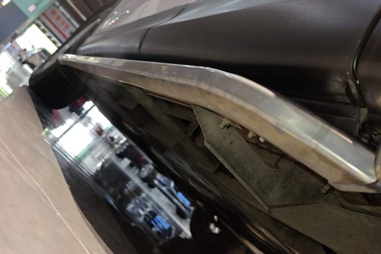 Used Mazda CX-5 2014 2.0L Automatic Two-Wheel Drive Urban Version Left Side Sill