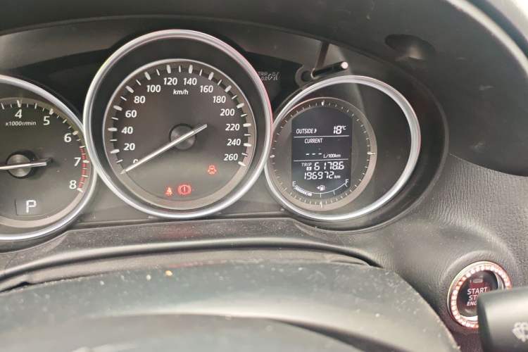 Used Mazda CX-5 2014 2.0L Automatic Two-Wheel Drive Urban Version Odometer Close Up