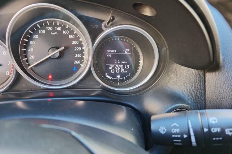 Used Mazda CX-5 2014 2.0L Automatic Two-Wheel Drive Urban Version Odometer Close Up
