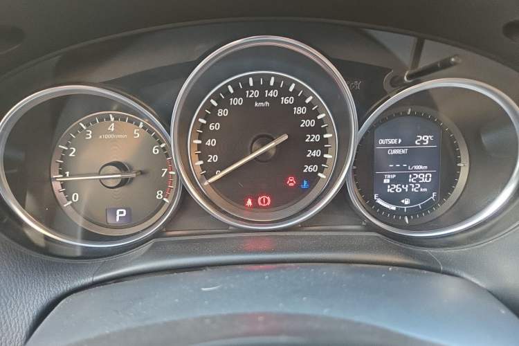 Used Mazda CX-5 2014 2.0L Automatic Two-Wheel Drive Urban Version Odometer Close Up