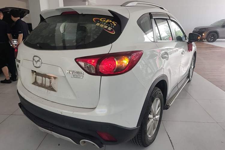 Used Mazda CX-5 2014 2.0L Automatic Two-Wheel Drive Urban Version Rear Right 45 Deg