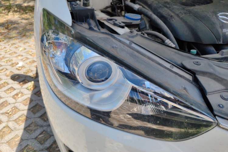 Used Mazda CX-5 2014 2.0L Automatic Two-Wheel Drive Urban Version Right Front Headlight