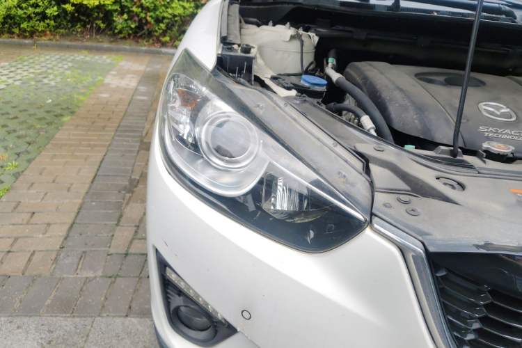 Used Mazda CX-5 2014 2.0L Automatic Two-Wheel Drive Urban Version Right Front Headlight