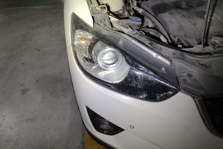 Used Mazda CX-5 2014 2.0L Automatic Two-Wheel Drive Urban Version Right Front Headlight
