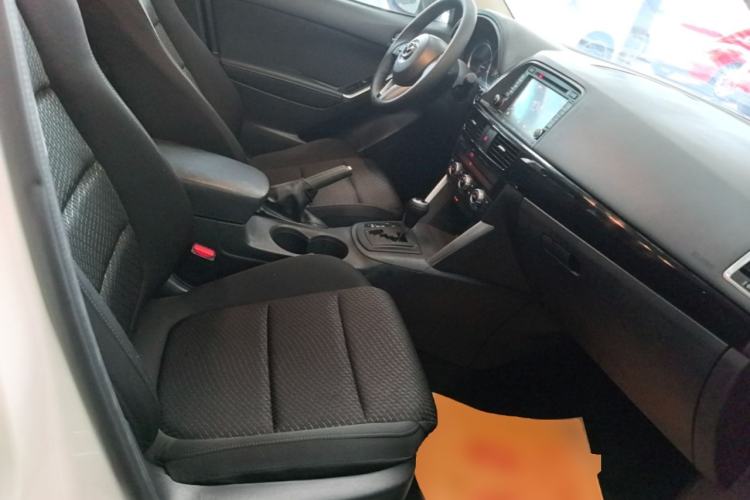 Used Mazda CX-5 2014 2.0L Automatic Two-Wheel Drive Urban Version Right Front Seat